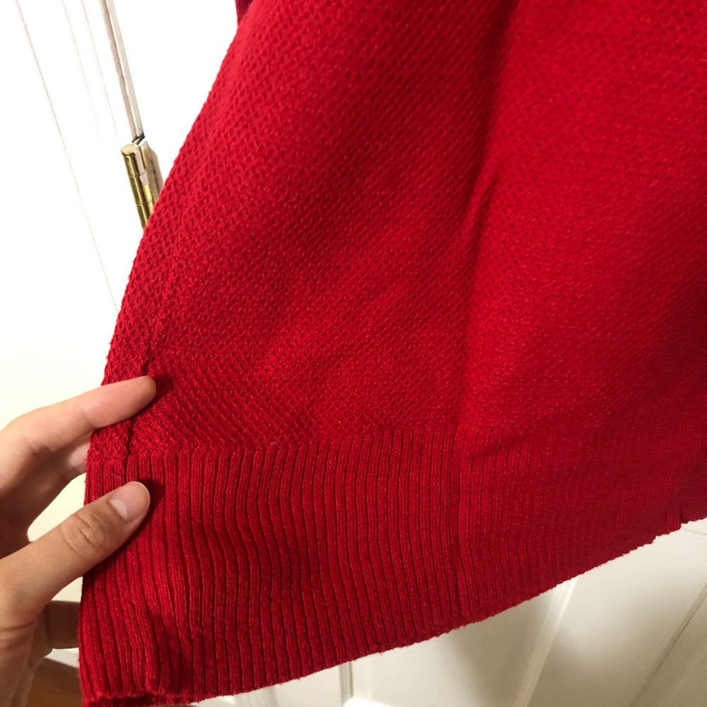 AE Sweater - Picture 4 of 5